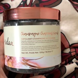 New! Champagne charcoal scrub!